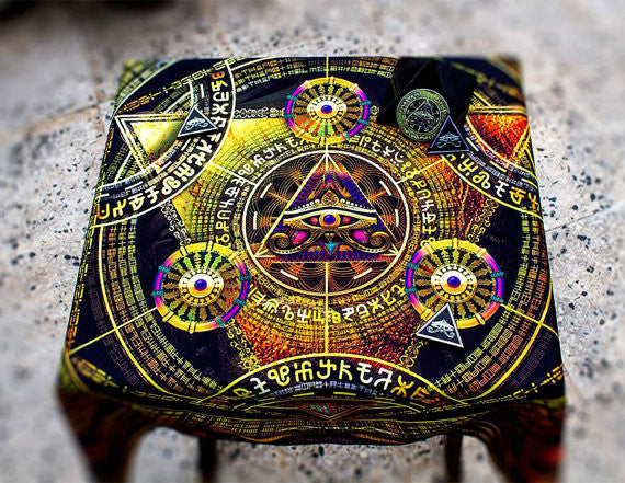 <transcy>Lycra Tapisserie / Hintergrund von "Arcane Opulence"</transcy>